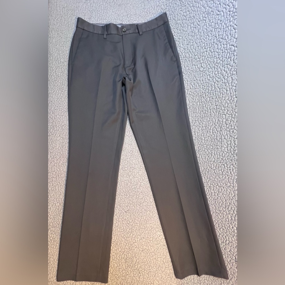 Amazon Basics Dress Pants Mens Size 30 W X 32 L Gray  Slacks
